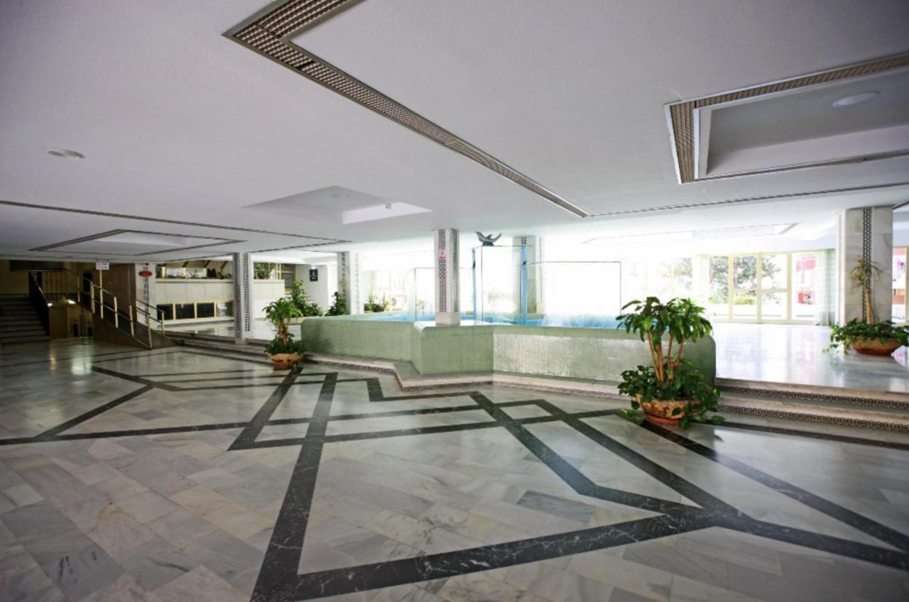 Precioso Apartamento Con Vistas Al Mar Y Piscinas Benalmádena Extérieur photo
