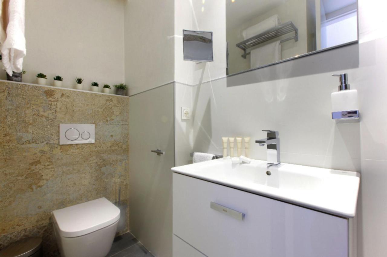 Precioso Apartamento Con Vistas Al Mar Y Piscinas Benalmádena Extérieur photo